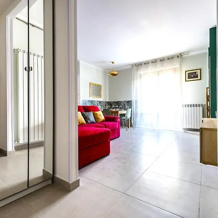 Apartment Hostly - Cisanello - Light And Colors